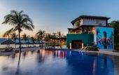 Туры в отель Thompson Zihuatanejo, A Beach Resort, by Hyatt