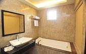 Туры в отель Hallmark Crown Hotel