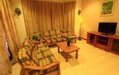 Туры в отель Six Villa Inn