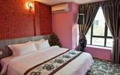 Туры в отель De Champs Hotel