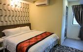 Туры в отель De Champs Hotel