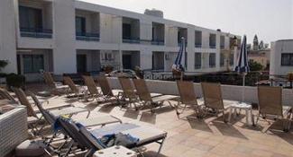 Nereus Hotel 3*