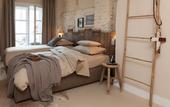 Туры в отель Mother Goose Hotel