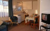Туры в отель Commodore Court Motel
