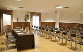 Туры в отель Hotel Rainha D. Amelia, Arts & Leisure