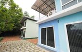 Туры в отель The Box House