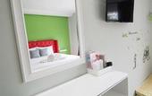 Туры в отель The Box House