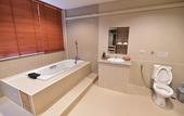Туры в отель Thonglor Suites