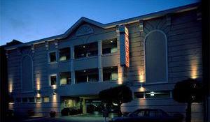 Nob Hill Motor Inn 3*