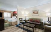 Туры в отель Holiday Inn Express & Suites Kendall East Miami by IHG