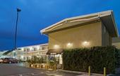 Туры в отель Super 8 by Wyndham Los Angeles-Culver City Area