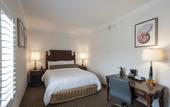 Туры в отель Beachcomber Resort & Club