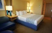 Туры в отель La Quinta Inn & Suites by Wyndham Sunrise