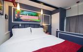 Туры в отель The Box House Hotel