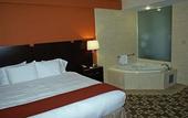 Туры в отель Holiday Inn Express Maspeth by IHG