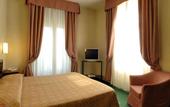 Туры в отель Hotel Suisse