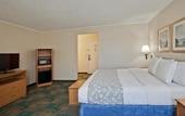 Туры в отель La Quinta Inn & Suites by Wyndham Tampa Fairgrounds - Casino