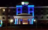 Туры в отель Holiday Inn Express Hotel & Suites Tampa-Fairgrounds-Casino by IHG