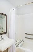 Туры в отель Holiday Inn Express & Suites Bellevue (Omaha Area) by IHG