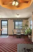 Туры в отель Super 8 by Wyndham Council Bluffs IA Omaha NE Area