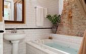 Туры в отель Landmark Inn