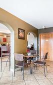 Туры в отель Best Western Rochelle Inn & Suites near DeKalb