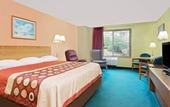 Туры в отель Super 8 by Wyndham Sturgeon Bay