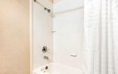 Туры в отель Comfort Inn & Suites Junction City - near Fort Riley