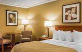 Туры в отель Clarion Hotel & Suites Riverfront