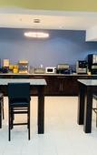 Туры в отель Days Inn & Suites by Wyndham Tampa/Raymond James Stadium