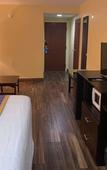 Туры в отель Days Inn & Suites by Wyndham Tampa/Raymond James Stadium