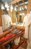 Туры в отель Cora's Cabins