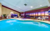 Туры в отель Suburban Studios I-80 Grand Island