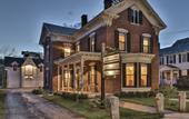 Туры в отель The Burrell House