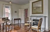 Туры в отель The Burrell House