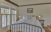 Туры в отель The Burrell House