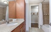 Туры в отель Spacious Modern Condos near French Quarter