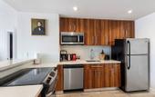 Туры в отель Spacious Modern Condos near French Quarter