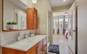 Туры в отель Spacious Modern Condos near French Quarter