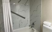 Туры в отель Hilltop Inn & Suites