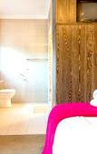 Туры в отель OR Tambo Guest House