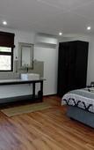 Туры в отель Old Mill Lodge, Working Ostrich Farm & Restaurant, Oudtshoorn