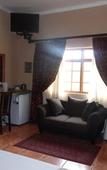 Туры в отель Old Mill Lodge, Working Ostrich Farm & Restaurant, Oudtshoorn
