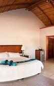 Туры в отель Tshukudu Game Lodge