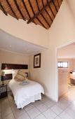 Туры в отель Tshukudu Game Lodge