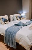 Туры в отель Two Fat Owls Guesthouse