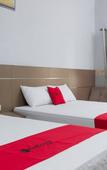 Туры в отель RedDoorz near Goa Panggung