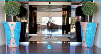 Poseidonia Beach Hotel 4*