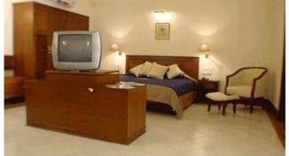 Qutab 5*
