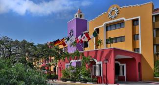 Adhara Hacienda Cancun 3*